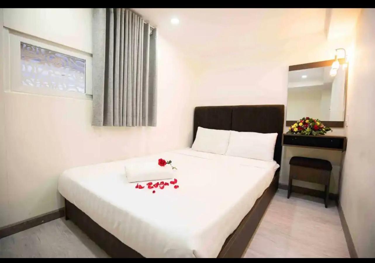 Отель Q-Center Dalat Экстерьер фото