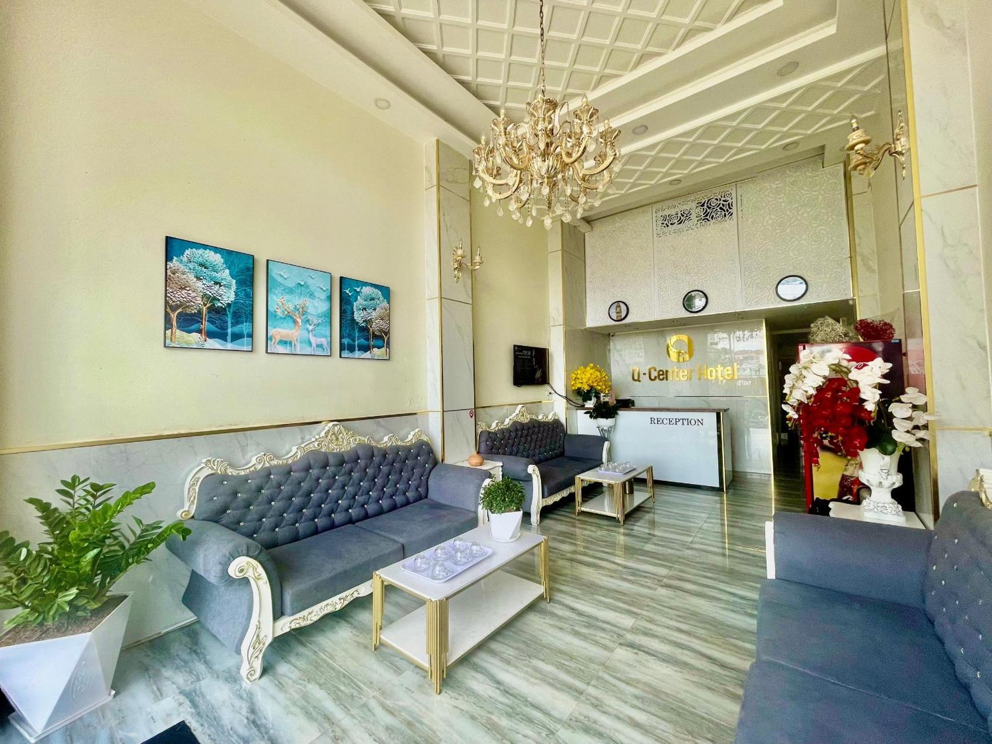 Отель Q-Center Dalat Экстерьер фото