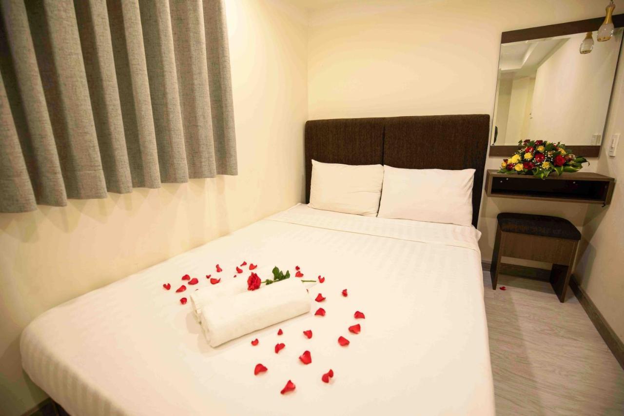 Отель Q-Center Dalat Экстерьер фото
